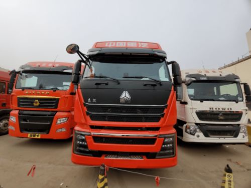 重汽新款豪沃TH7牵引车 自动挡与女王座椅之外，还有哪些颠覆性新配置？